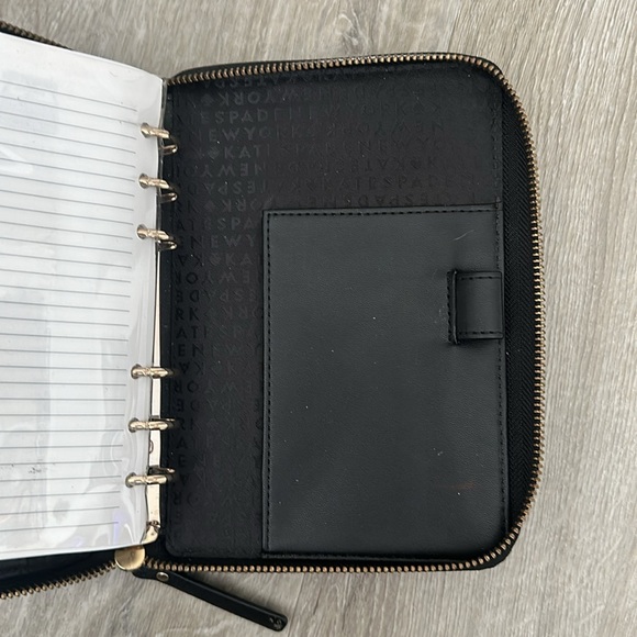 Wellesley Planner - Kate Spade - Picture 8 of 9